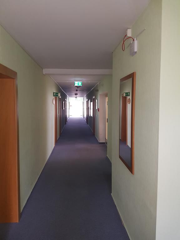 Hotel Stadt เบานาทาล ภายนอก รูปภาพ
